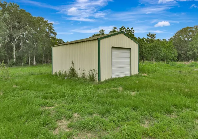 Homes for sale in Palacios, TX | 4600 Fm 1862 Rd, Palacios, TX 77465 | MLS# 91848098