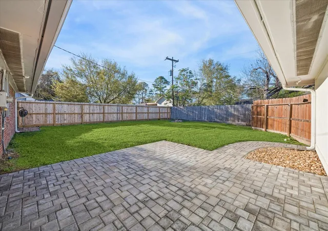 5th image of 10602 Del Monte Dr, Houston, TX 77042 | MLS# 20781064