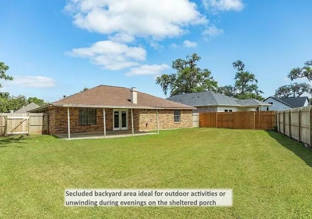 Homes for sale in West Columbia, TX | 305 Freeman Blvd, West Columbia, TX 77486 | MLS# 54078324