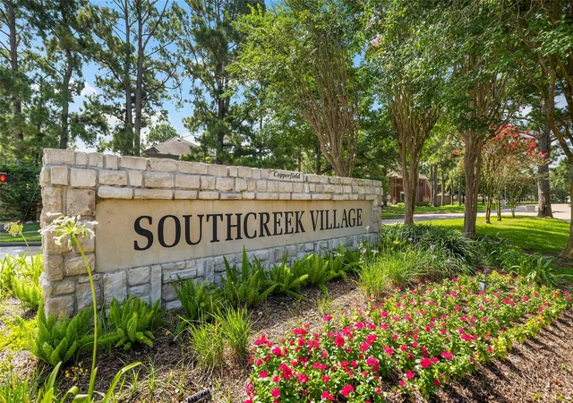 Photo 3 of Sale Pending at 16014 Royal Garden Dr, Houston, TX 77095 | MLS# 20995288 | Listing updated on 2026-09-14
