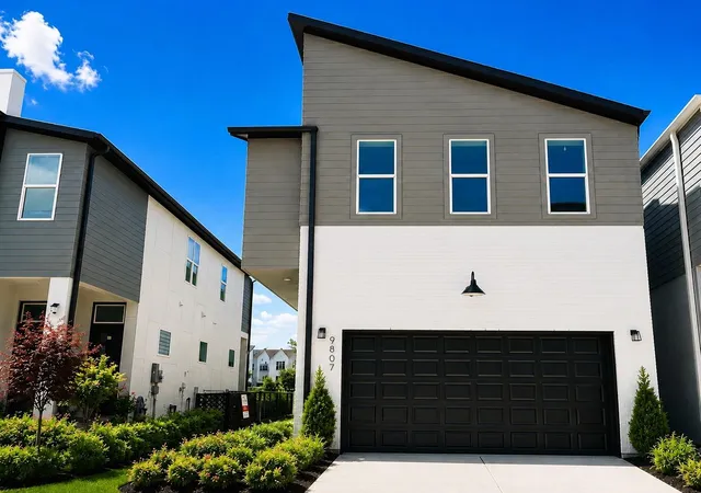 Photo 1 of Sale Pending at 9807 Hope Harbor Ln, Houston, TX 77080 | MLS# 51929385 | Listing updated on 2026-08-31