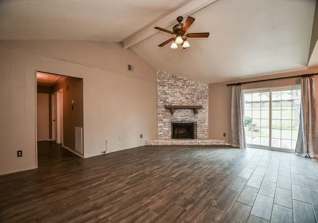 Photo 3 of Single family home for sale at 727 Red Rock Canyon Dr, Katy, TX 77450 | MLS# 71821248 | Listing updated on 2026-08-28