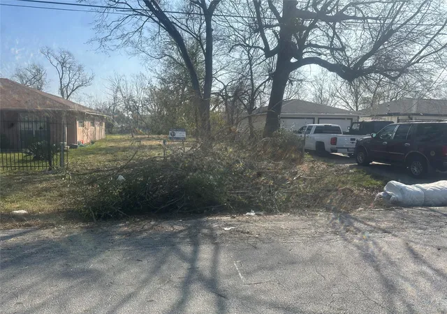 Photo 3 of Land for sale at 0 Evanston, Houston, TX 77015 | MLS# 12690582 | Listing updated on 2026-10-03
