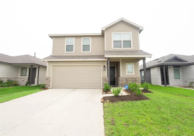 Photo 1 of Single family home for sale at 10805 Bird Of Paradise Ln, Houston, TX 77016 | MLS# 82092397 | Listing updated on 2026-08-26