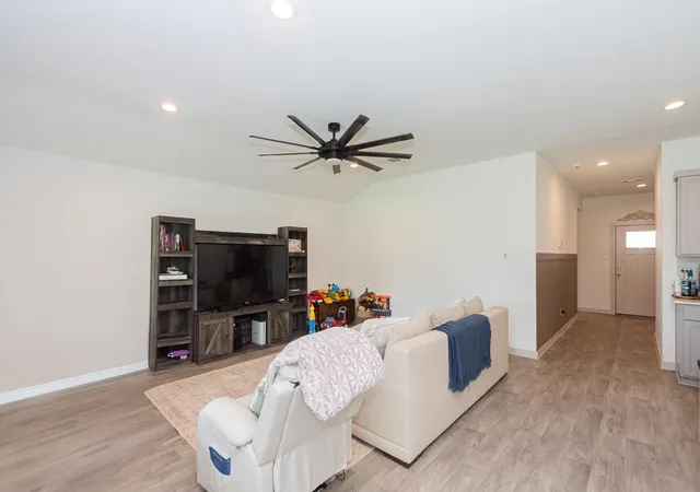 Photo 4 of Single family home for sale at 1826 William Scott St, Baytown, TX 77523 | MLS# 50753536 | Listing updated on 2026-07-07