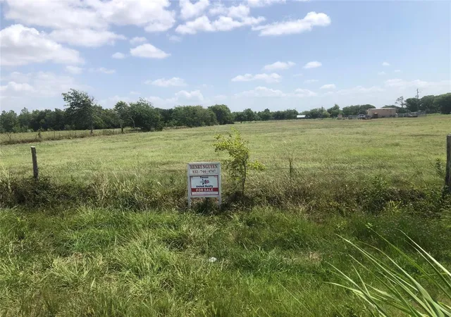 4th image of 0 S Hwy 60 Cr 147, Wharton, TX 77488 | MLS# 73983038