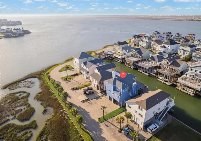 5th image of 422 Windward Wy, Galveston, TX 77554 | MLS# 40678760