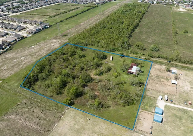 Photo 1 of Land for sale at 2302 N H St, Deer Park, TX 77536 | MLS# 37866515 | Listing updated on 2026-06-18