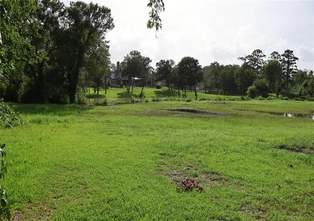 5th image of 4 Bayou Bend Dr Dr, Baytown, TX 77523 | MLS# 57869377