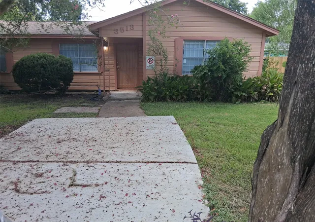 1st image of 3513 Rockingham St, Houston, TX 77051 | MLS# 12794576