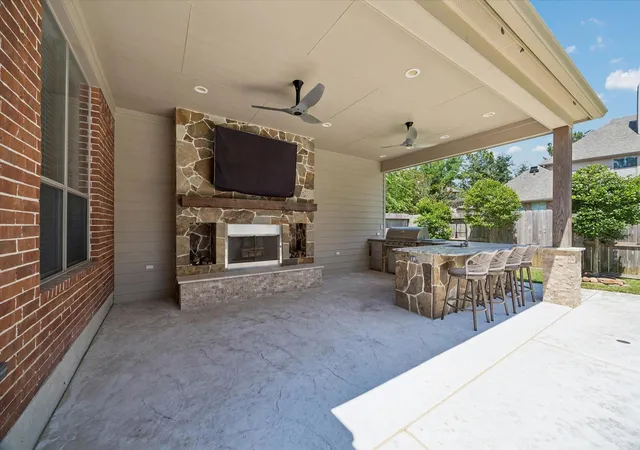 3rd image of 17402 Lake Chelan Ln, Humble, TX 77346 | MLS# 67298672