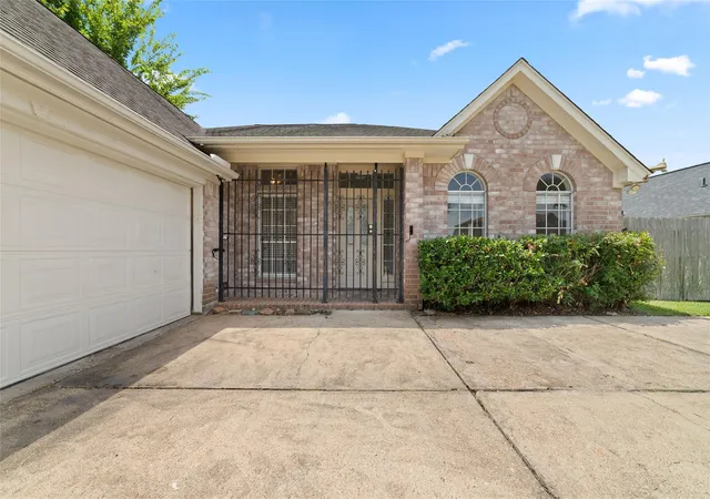 35th image of 7915 Quail Meadow Dr, Houston, TX 77071 | MLS# 8189203