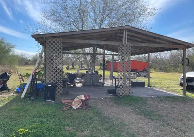 Photo 3 of Single family home for sale at 249 E County Rd, Kingsville, TX 78363 | MLS# 23223471 | Listing updated on 2026-10-09