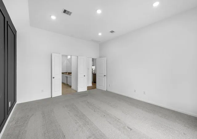 Photo 3 of Single family home for sale at 29007 Spicewood Valley Dr, New Caney, TX 77357 | MLS# 29076567 | Listing updated on 2026-09-18