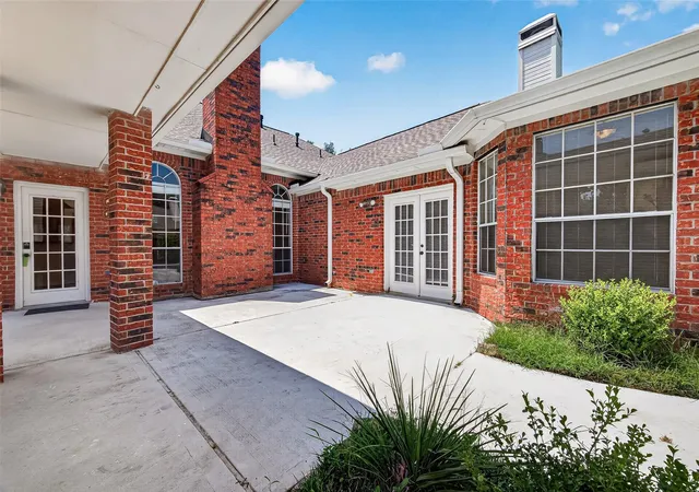 Photo 3 of Sale Pending at 3215 Quiet Lake Dr, Katy, TX 77450 | MLS# 95700826 | Listing updated on 2026-09-08
