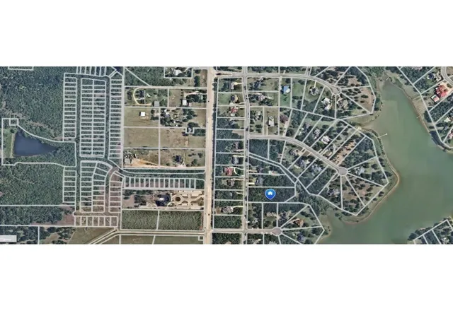 5th image of 6537 Shoreline Dr, Little Elm, TX 75068 | MLS# 77940850