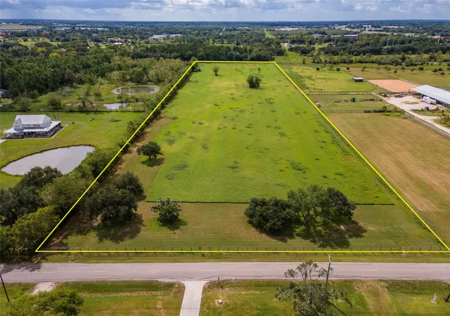 1st image of 2126 County Road 367, Alvin, TX 77511 | MLS# 34091571