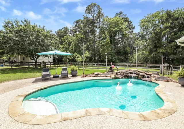 Homes for sale in Magnolia, TX | 30311 N Holly Oaks Cir, Magnolia, TX 77355 | MLS# 25845145