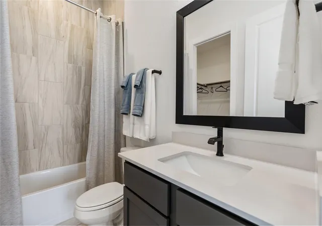 Photo 3 of Sale Pending at 2303 Friendswood Trl, Friendswood, TX 77546 | MLS# 91430892 | Listing updated on 2026-08-28
