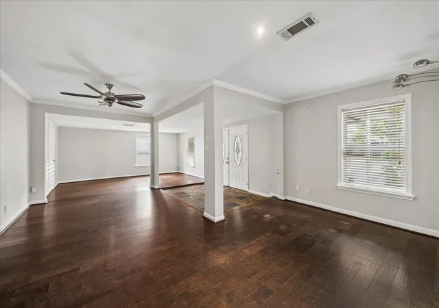Photo 1 of Single family home for sale at 6621 Westview, Houston, TX 77055 | MLS# 22307503 | Listing updated on 2026-08-28