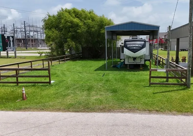 Homes for sale in Crystal Beach, TX | 994 Mary Ann, Crystal Beach, TX 77650 | MLS# 39256849