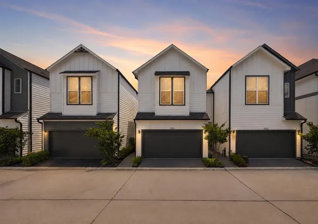 1st image of 5914 Haring Ln, Houston, TX 77091 | MLS# 47272517