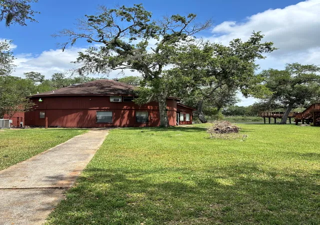 Photo 1 of Single family home for sale at 6680 County Road 659, Brazoria, TX 77422 | MLS# 92031933 | Listing updated on 2026-09-07