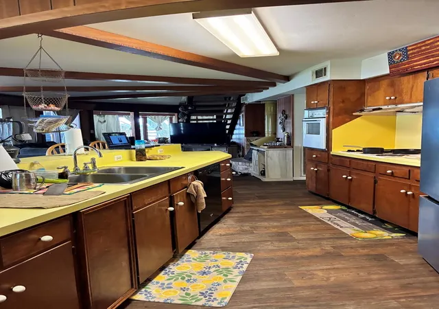 Photo 2 of Single family home for sale at 6680 County Road 659, Brazoria, TX 77422 | MLS# 92031933 | Listing updated on 2026-09-07