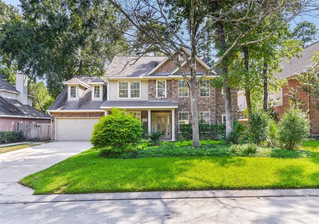 Photo 1 of Single family home for sale at 15 Filigree Pines Pl, The Woodlands, TX 77382 | MLS# 97562283 | Listing updated on 2026-08-30