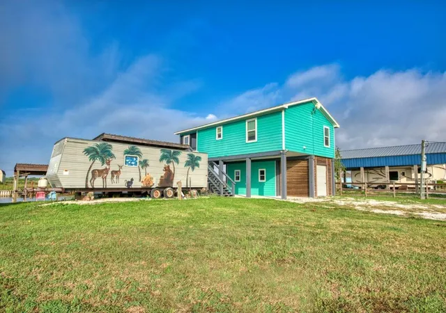 Homes for sale in Sargent, TX | 24760 Fm 457, Sargent, TX 77414 | MLS# 51807770