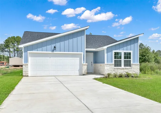 Photo 3 of Single family home for sale at 1053 Road 5740, Cleveland, TX 77327 | MLS# 41368356 | Listing updated on 2026-06-26