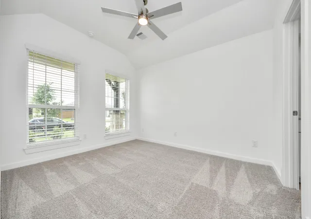 Photo 4 of Single family home for sale at 11723 Leafy Laurel Dr, Houston, TX 77066 | MLS# 22510378 | Listing updated on 2026-09-03