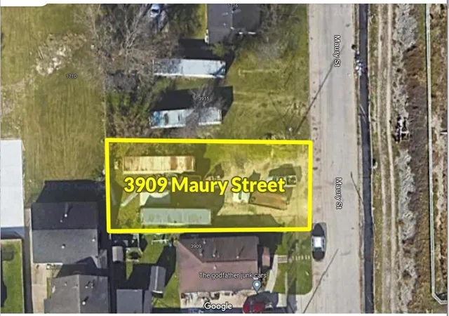 1st image of 3909 Maury St, Houston, TX 77009 | MLS# 84812289