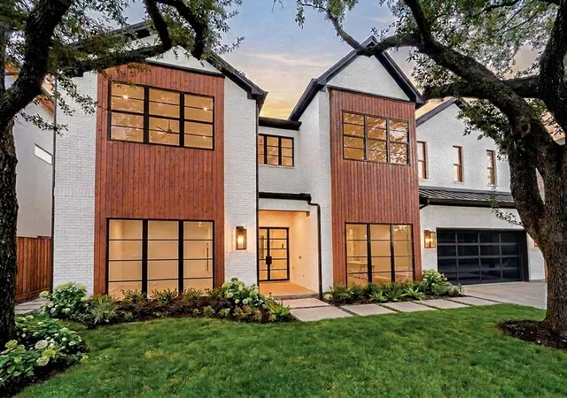 1st image of 1525 Ronson Rd, Houston, TX 77055 | MLS# 10656807