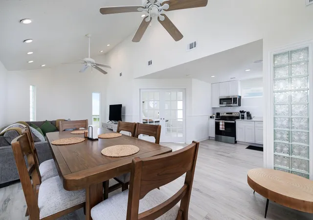 Photo 3 of Single family home for sale at 3120 Highway 87, Port Bolivar, TX 77650 | MLS# 17579998 | Listing updated on 2026-04-30