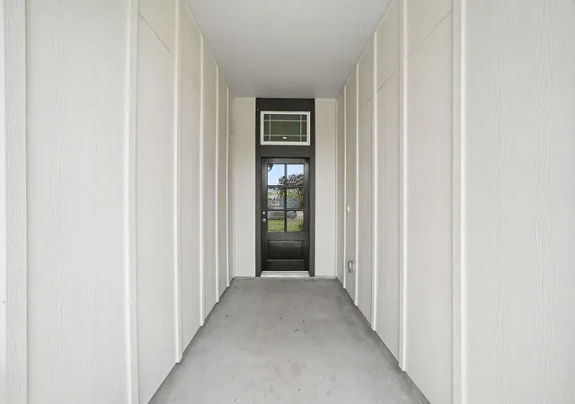image of 2247 Riveroaks Dr, West Columbia, TX 77486 | MLS# 11032353