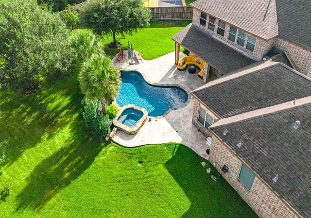 Photo 3 of Mansion for sale at 17811 Fairhaven Sunrise Ct, Cypress, TX 77433 | MLS# 77169085 | Listing updated on 2026-09-13