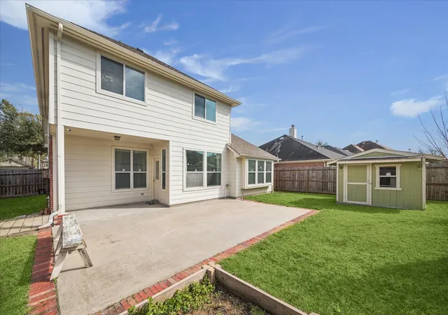Photo 4 of Single family home for sale at 11811 Keswick Pines Ln, Houston, TX 77066 | MLS# 25574059 | Listing updated on 2026-09-21