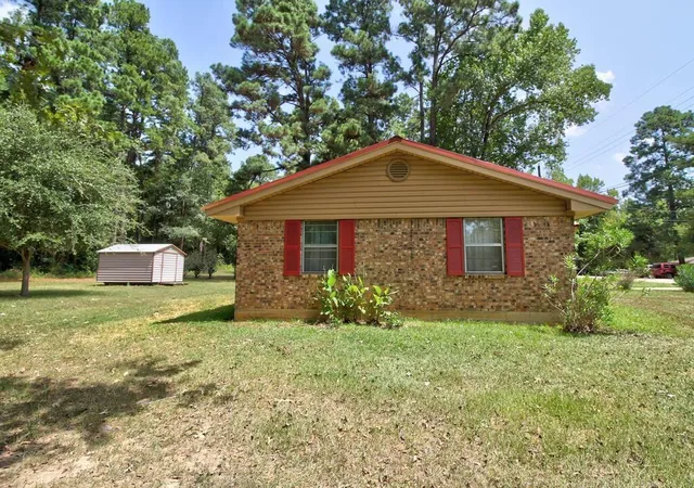4th image of 95 Wright Patman Dr, Wells, TX 75976 | MLS# 46463818