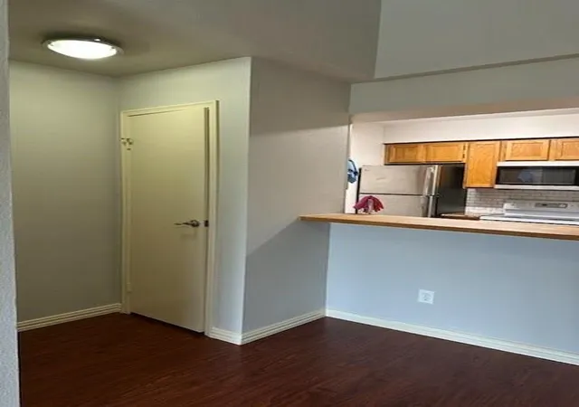 Photo 3 of Condo for sale at 2120 El Paseo St #620, Houston, TX 77054 | MLS# 89121821 | Listing updated on 2026-07-30