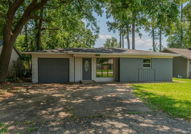 Homes for sale in Beaumont, TX | 3825 Buckingham Row, Beaumont, TX 77706 | MLS# 62008219