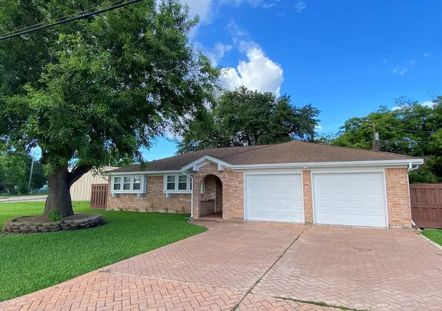 27th image of 1414 Howell Ave, La Marque, TX 77568 | MLS# 45341160