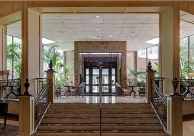 Photo 4 of Condo for sale at 3525 Sage Rd #713, Houston, TX 77056 | MLS# 86752432 | Listing updated on 2026-08-18