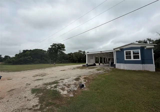 Photo 1 of Sale Pending at 4608 Oak Dr, Brazoria, TX 77422 | MLS# 95949349 | Listing updated on 2026-09-23