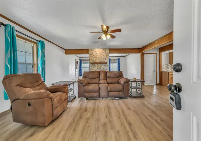 Homes for sale in Anahuac, TX | 1902 Fm 563, Anahuac, TX 77514 | MLS# 14400722