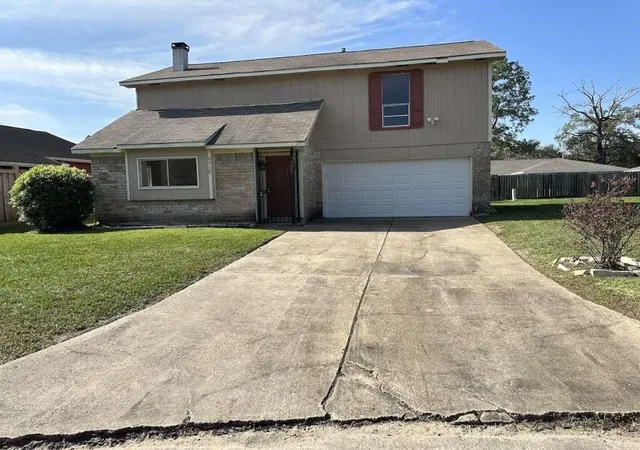 1st image of 8715 Valley Ledge Dr, Houston, TX 77078 | MLS# 79386600