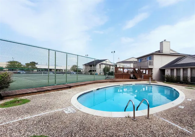 18th image of 3919 Fairmont Pkwy #255, Pasadena, TX 77504 | MLS# 55894532