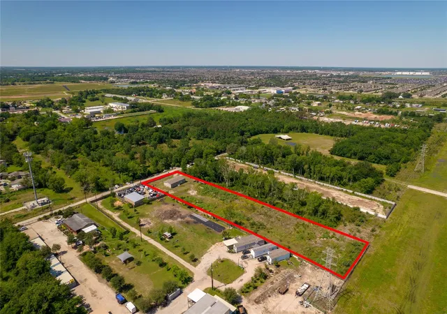 2nd image of 16012 Sam Brookins St, Sugar Land, TX 77498 | MLS# 93909573