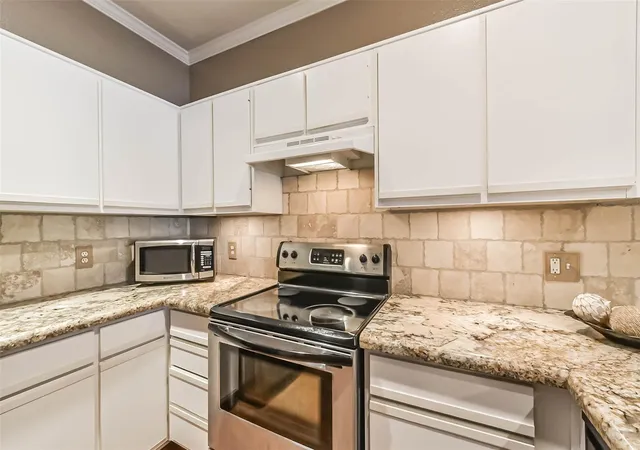 2nd image of 1330 Old Spanish Trl #2204, Houston, TX 77054 | MLS# 22417538