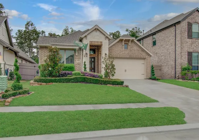 Photo 1 of Sale Pending at 17107 Crimson Crest Dr, Conroe, TX 77302 | MLS# 21102107 | Listing updated on 2026-06-10